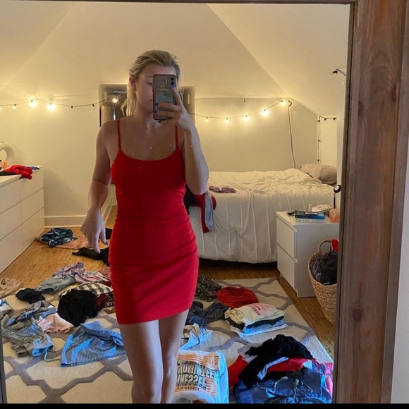 Red Dress w Back Cutout - Picture 1 of 3